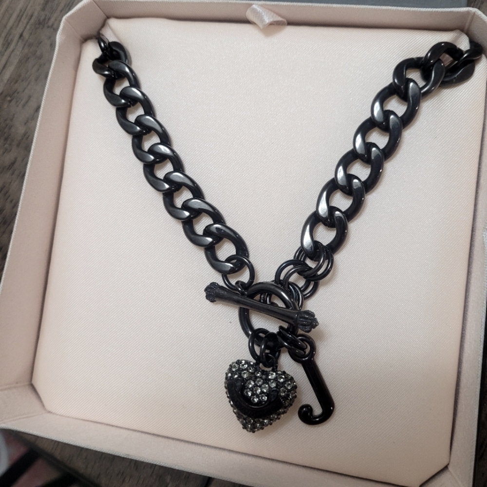 JUICY COUTURE Charm Necklace